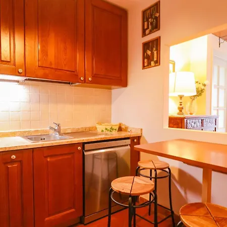 Lägenhet Prestige Near The Centre - With Balcony, Wi-fi Pistoia