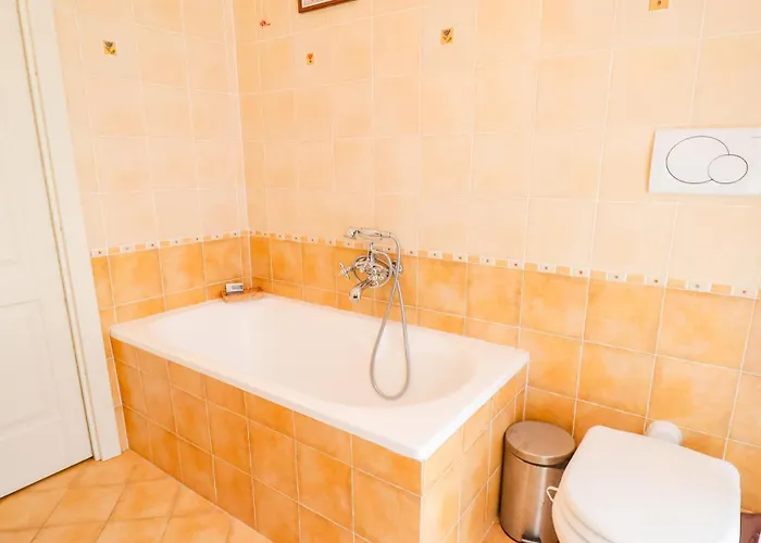 Prestige Near The Centre - With Balcony, Wi-fi Пистойя